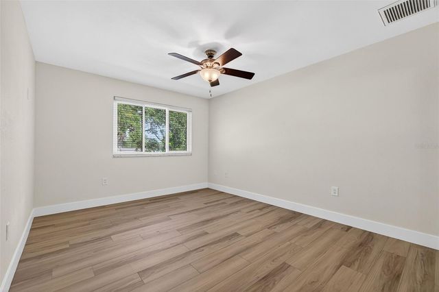 6257 CAPE HATTERAS WAY NE 5, St Petersburg, FL 33702