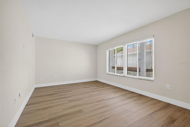 6257 CAPE HATTERAS WAY NE 5, St Petersburg, FL 33702