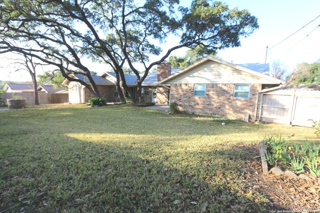 5518 King Richard, San Antonio, TX 78229