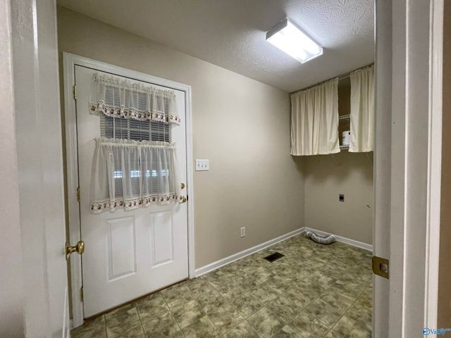 2113 Tillison Road, Gadsden, AL 35903