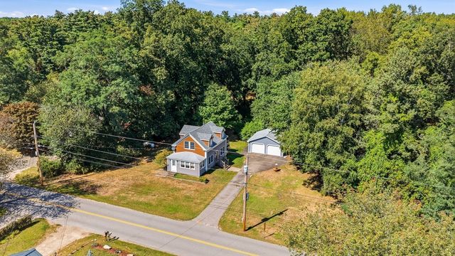 31 Pages Lane, Hampton Falls, NH 03844