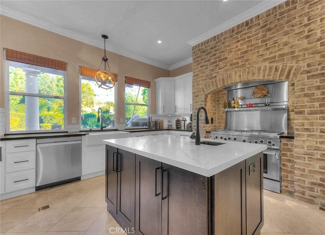13385 Canyon Heights, Yucaipa, CA 92399