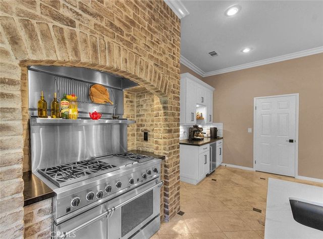 13385 Canyon Heights, Yucaipa, CA 92399