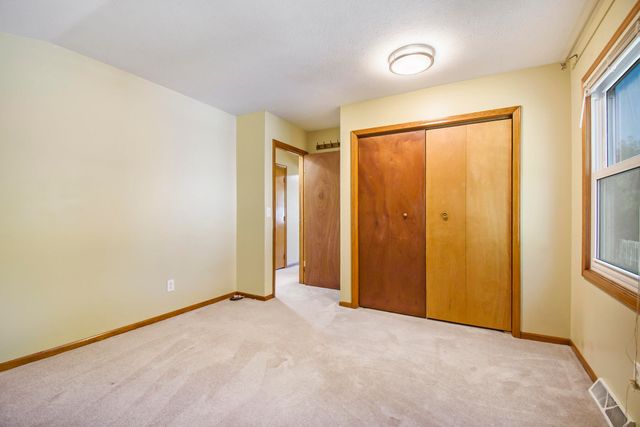 1370 Manorwood Drive Se, City Of Kentwood, MI 49508