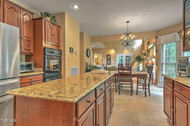 118 Lazy Lane, Gray, TN 37615