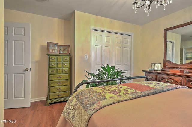 118 Lazy Lane, Gray, TN 37615