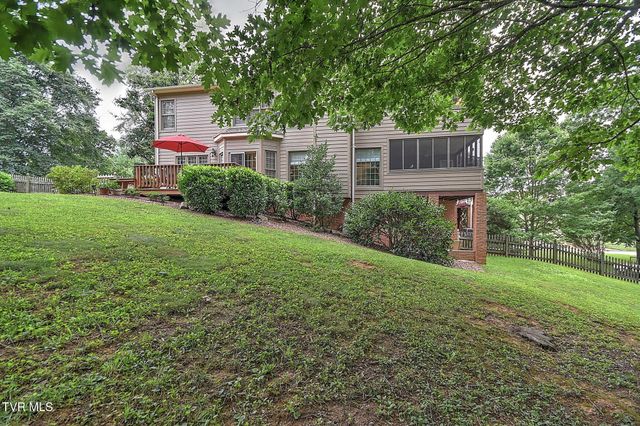118 Lazy Lane, Gray, TN 37615