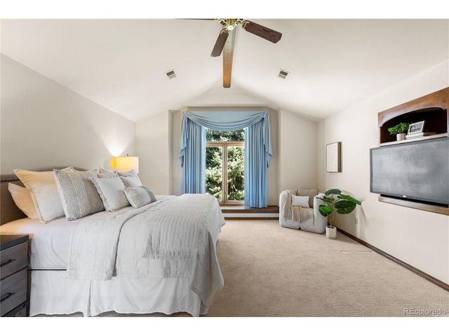7915 Yorkshire Dr, Castle Pines, CO 80108