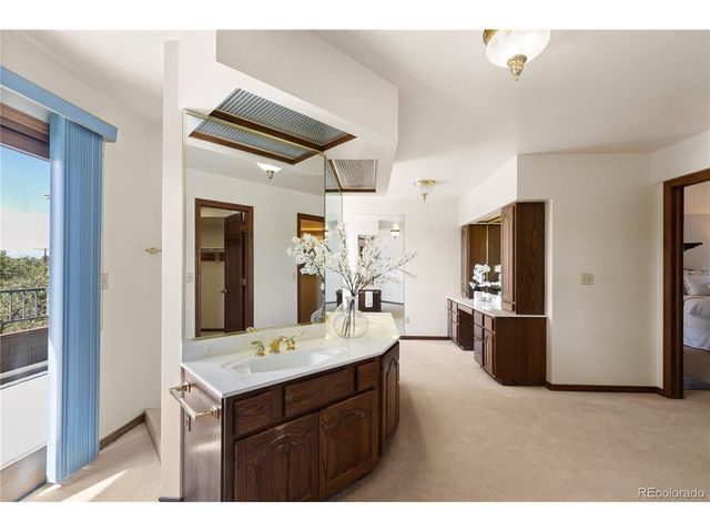 7915 Yorkshire Dr, Castle Pines, CO 80108