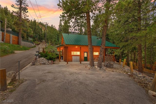 401 Alpine Way, Mount Charleston, NV 89124