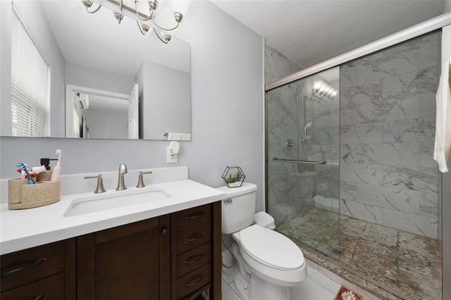 5841 KISLIN PLACE, Orlando, FL 32807