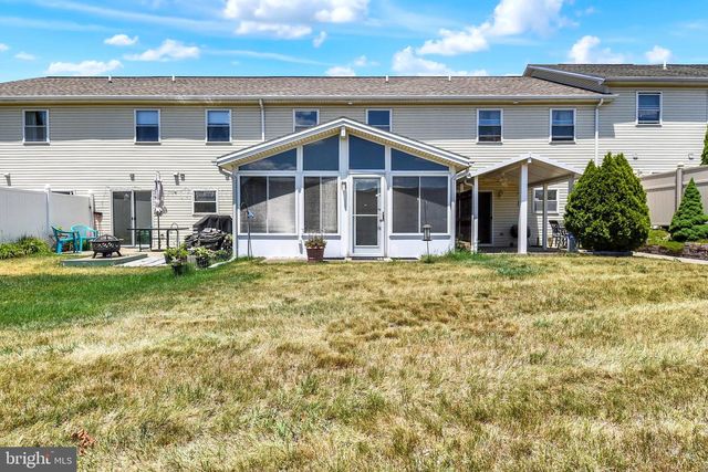 7255 HUNTINGDON ST, Harrisburg, PA 17111