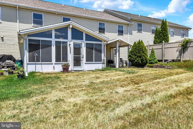 7255 HUNTINGDON ST, Harrisburg, PA 17111
