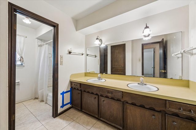 12503 Mooredale Lane, Houston, TX 77024