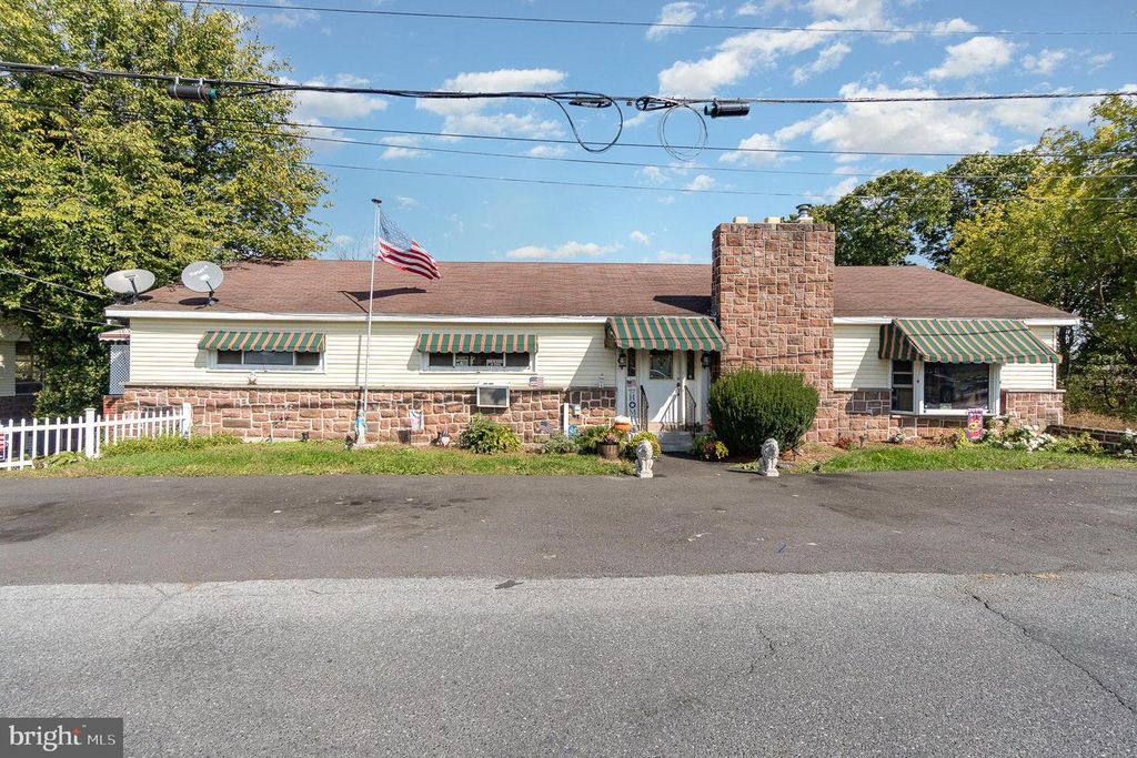 102 N 11TH AVE, Lebanon, PA 17046