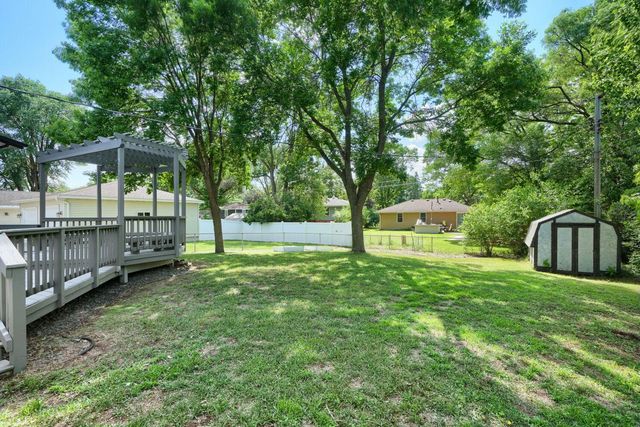 11340 Gladiola Street NW, Coon Rapids, MN 55433