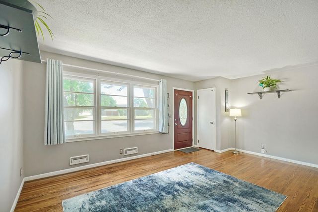 11340 Gladiola Street NW, Coon Rapids, MN 55433