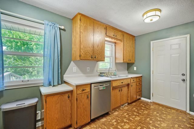 11340 Gladiola Street NW, Coon Rapids, MN 55433