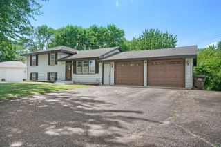 11340 Gladiola Street NW, Coon Rapids, MN 55433