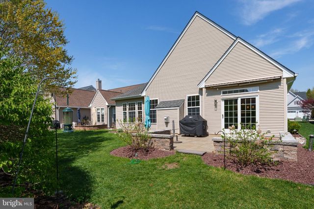 34 PORTOFINO DR, Hamilton, NJ 08691