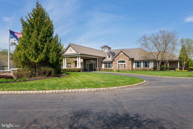 34 PORTOFINO DR, Hamilton, NJ 08691