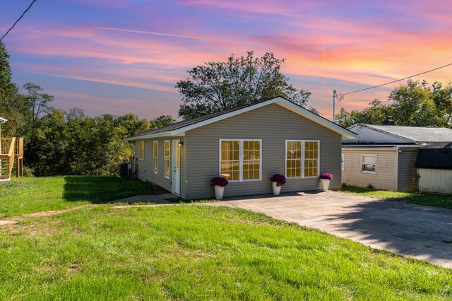 88 Goodridge Drive, Florence, KY 41042