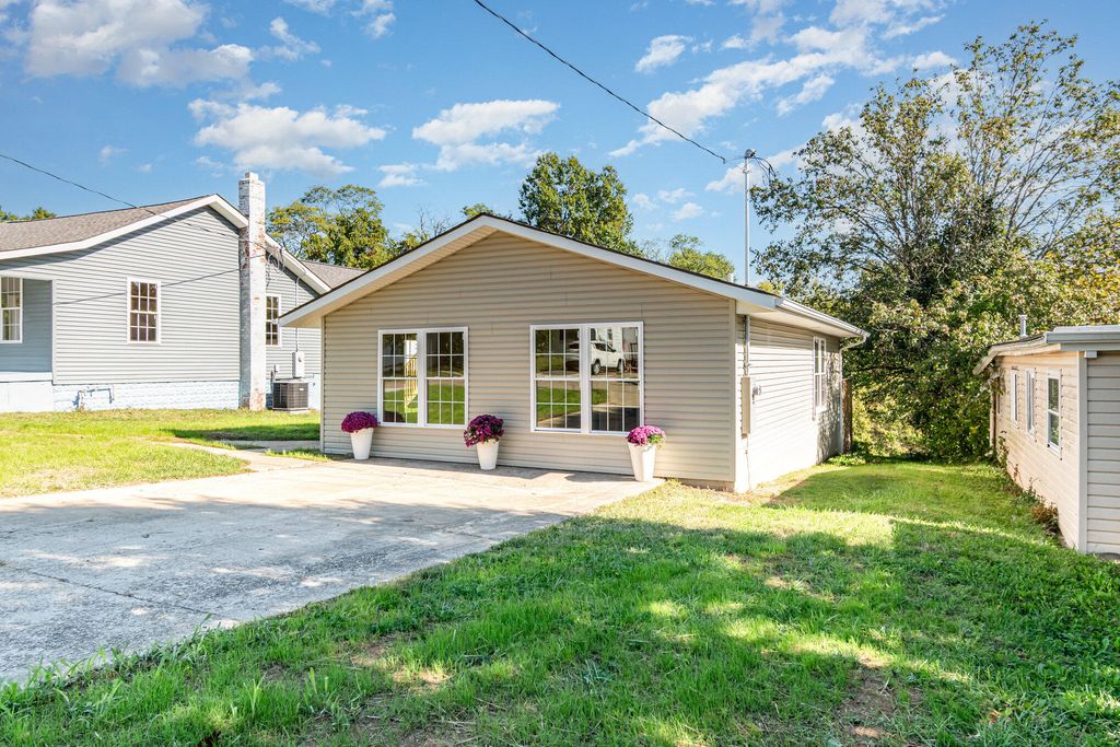 88 Goodridge Drive, Florence, KY 41042