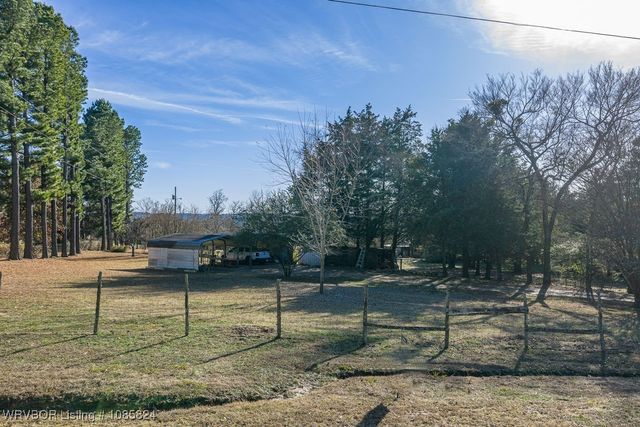 5400 Wildwood Road, Van Buren, AR 72956