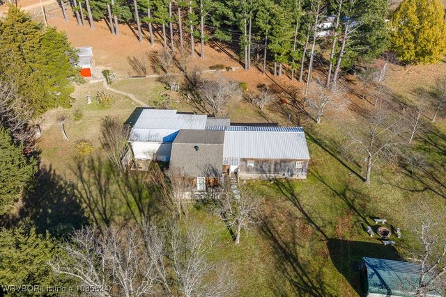 5400 Wildwood Road, Van Buren, AR 72956