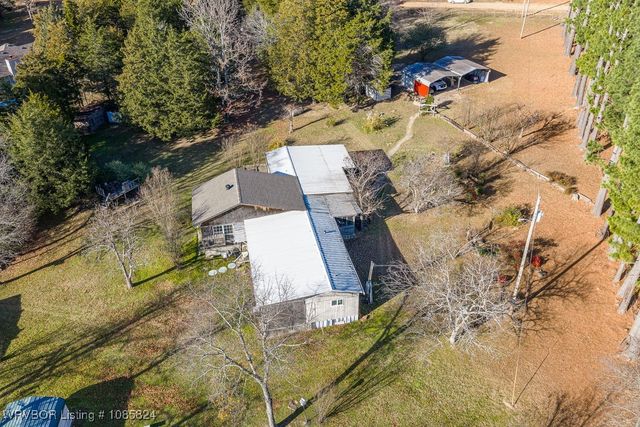 5400 Wildwood Road, Van Buren, AR 72956
