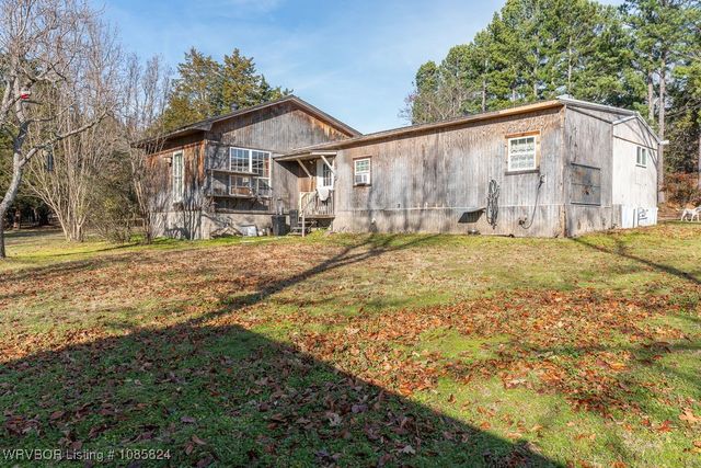 5400 Wildwood Road, Van Buren, AR 72956