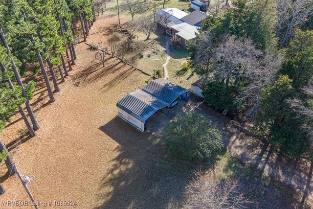 5400 Wildwood Road, Van Buren, AR 72956