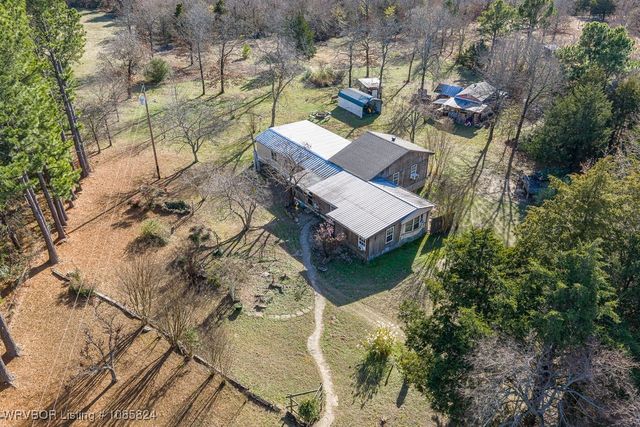 5400 Wildwood Road, Van Buren, AR 72956