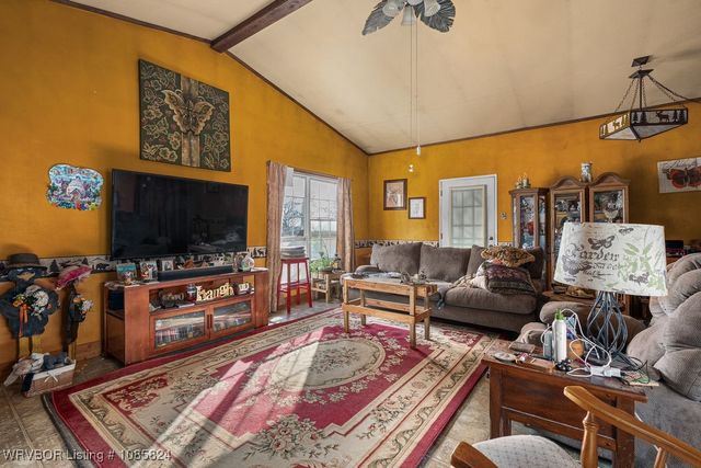 5400 Wildwood Road, Van Buren, AR 72956