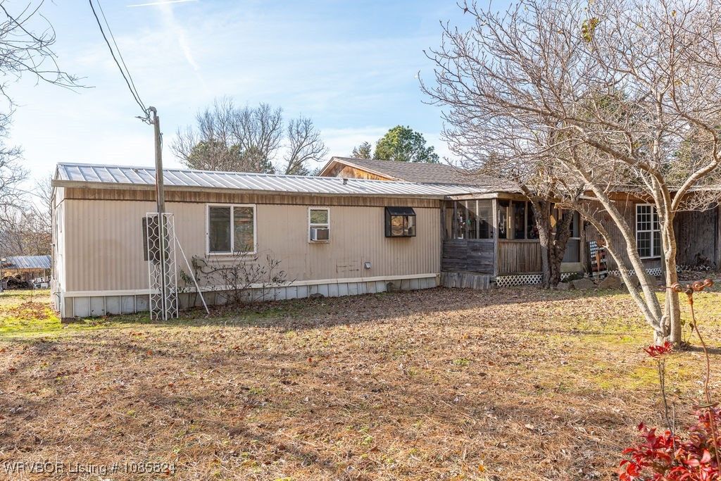5400 Wildwood Road, Van Buren, AR 72956
