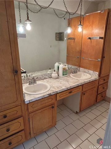 220 Swanson Drive W 1, Athens, GA 30606
