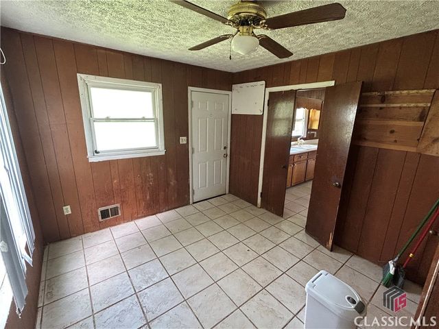 220 Swanson Drive W 1, Athens, GA 30606