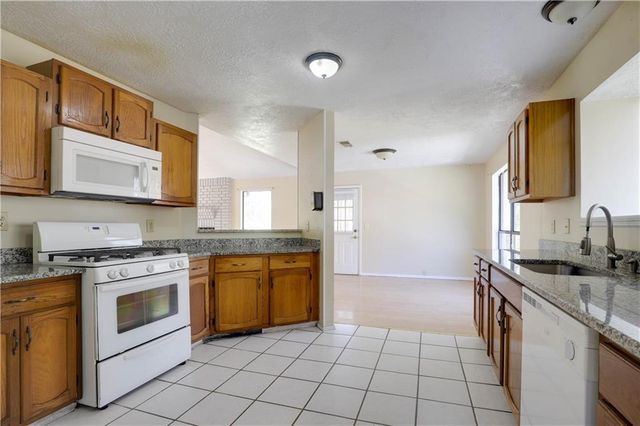 7043 Ivy Pointe Row, Austell, GA 30168