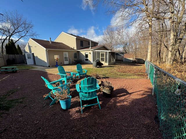 404 Livingston Drive, New Lenox, IL 60451