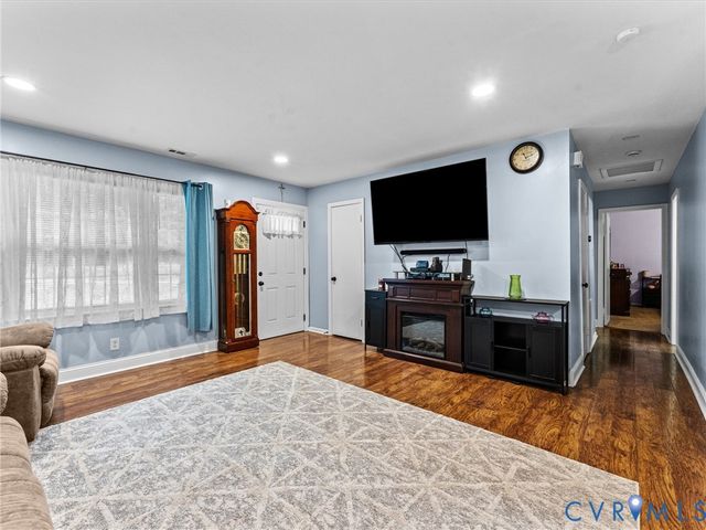 2436 Old Bermuda Hundred Rd, Chester, VA 23836