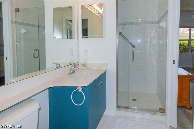 992 Woodshire LN D107, Naples, FL 34105