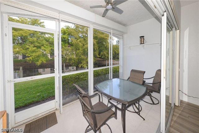 992 Woodshire LN D107, Naples, FL 34105