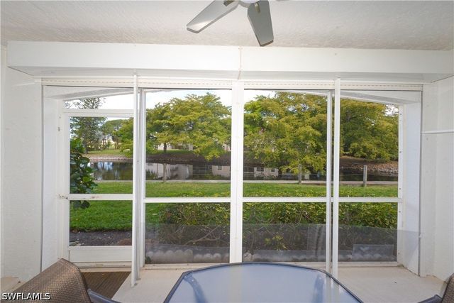 992 Woodshire LN D107, Naples, FL 34105