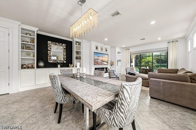 7670 Jacaranda LN, Naples, FL 34114