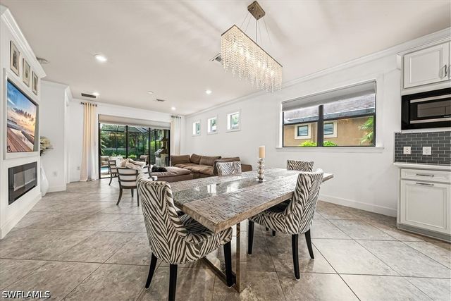 7670 Jacaranda LN, Naples, FL 34114