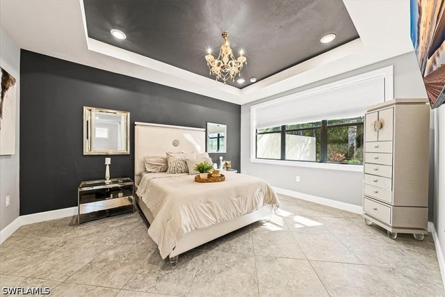 7670 Jacaranda LN, Naples, FL 34114