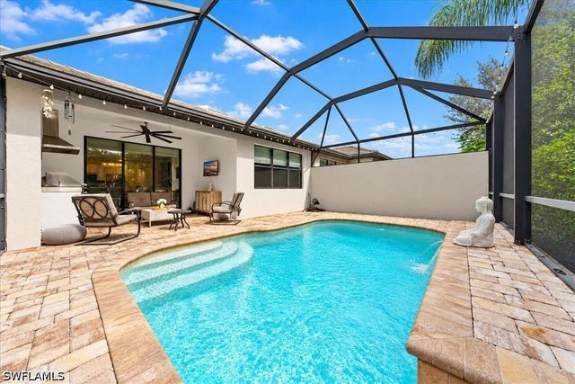 7670 Jacaranda LN, Naples, FL 34114