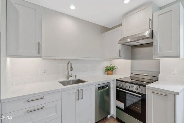6341 Rosswood Terrace, Los Angeles, CA 90042