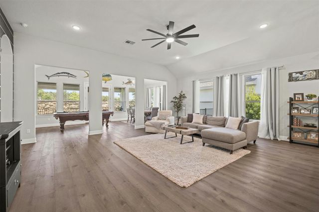 1820 Ficuzza WAY, Leander, TX 78641