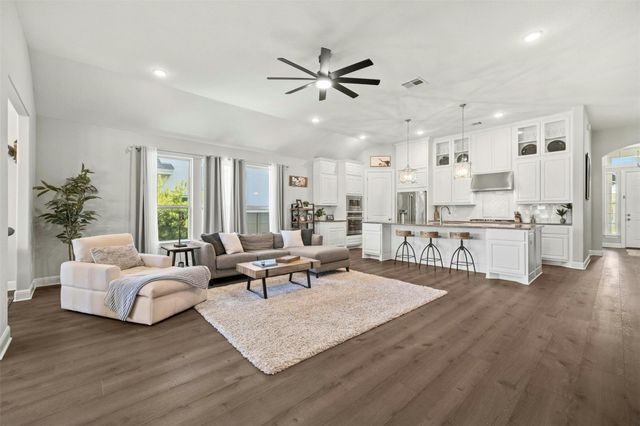 1820 Ficuzza WAY, Leander, TX 78641